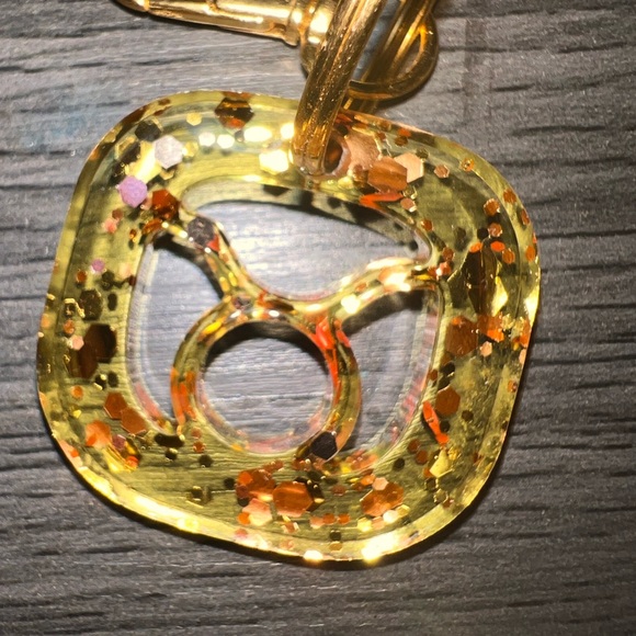 Keychain - Picture 6 of 12